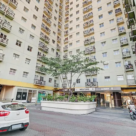 Oyo 90465 Ars Ira Property The Suites Metro